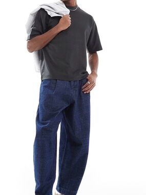 Pull&Bear Men's Relaxed Dark Blue Jeans